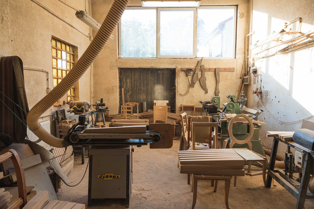 Werkstatt für Massivholzbau von Möbeln