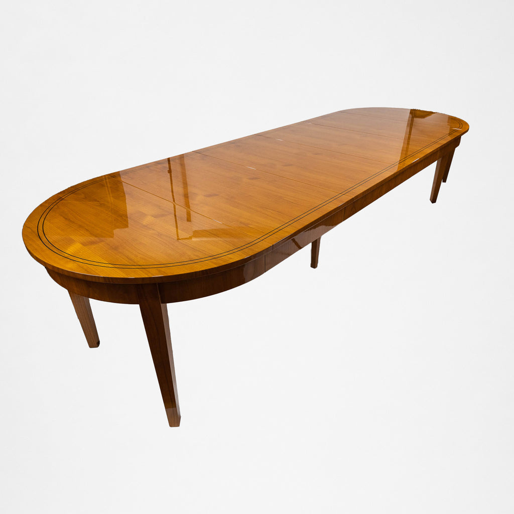 Ausziehbarer Runder Biedermeier Tisch KERSTING mit konisch zulaufenden Beinen mit vier Einsteckplatten